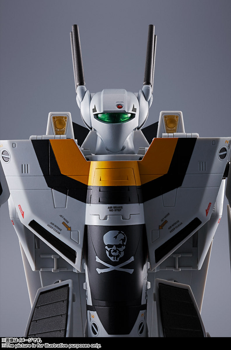 VF-1S Valkyre Roy Focker ed. especial Chogokin - Macross Bandai DX