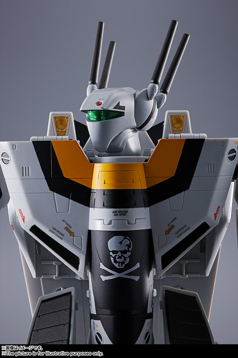 VF-1S Valkyre Roy Focker ed. especial Chogokin - Macross Bandai DX